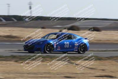 media/Nov-17-2024-CalClub SCCA (Sun) [[5252d9c58e]]/Around the Pits/